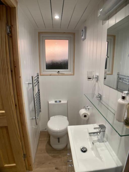 The Ashmere Tiny House Coldingham Extérieur photo
